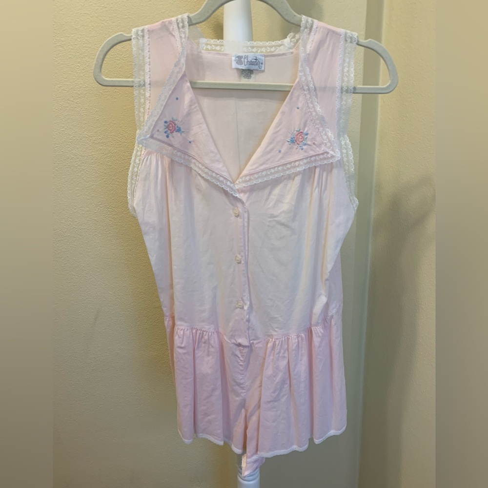 🩷 Vntg lingerie romper pale pink